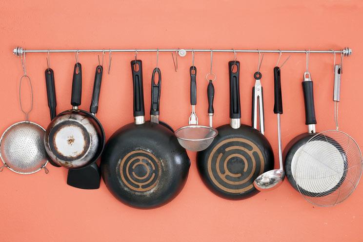 10 Toxins Lurking in Your Cookware – Nutricraft