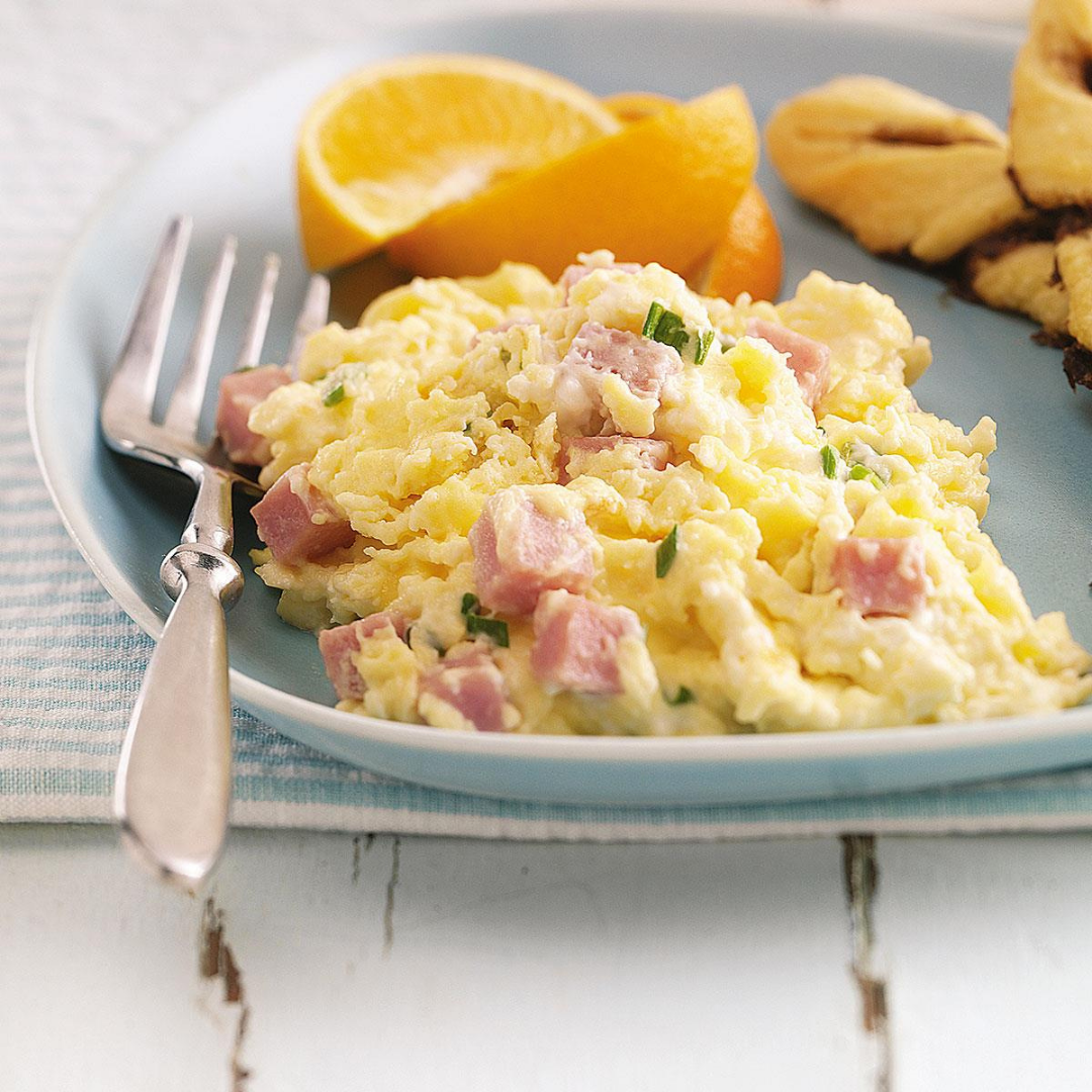 Creamed Eggs and Ham with Cheese
